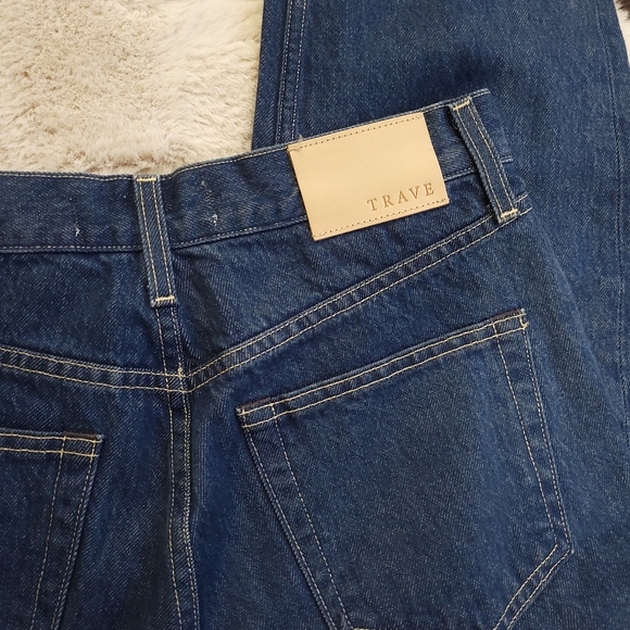 Trave Heidi Cropped Raw Hem Straight Leg Jeans - Picture 9 of 12